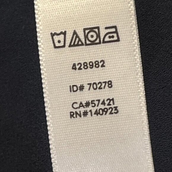 LOFT Women's Black Petite Cutout Lace Cardigan Sweatwe Size XSP - Picture 5 of 5